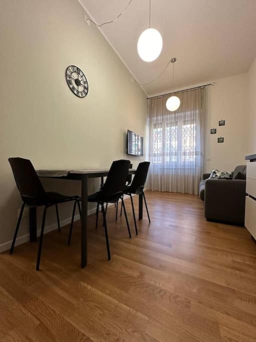 Appartamento Nolo62, A Nifty Flat In Milano Esterno foto