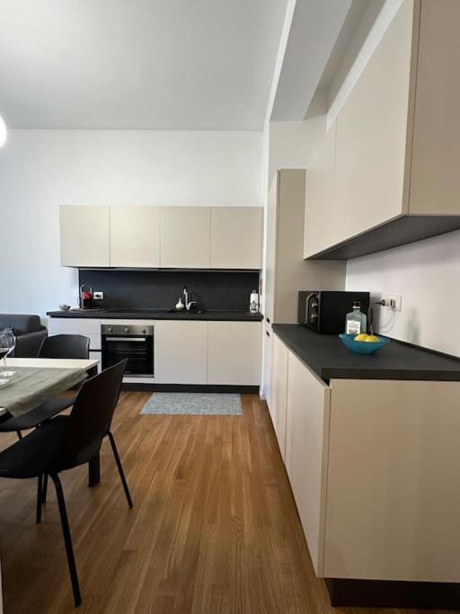 Appartamento Nolo62, A Nifty Flat In Milano Esterno foto